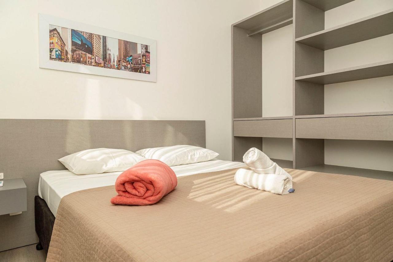 Punta Blu 102-7 - Apartamento De Alto Padrao Em Condominio Exclusivo, Quadra Poliesportiva - Piscina - Portaria 24H. 봄비나스 외부 사진